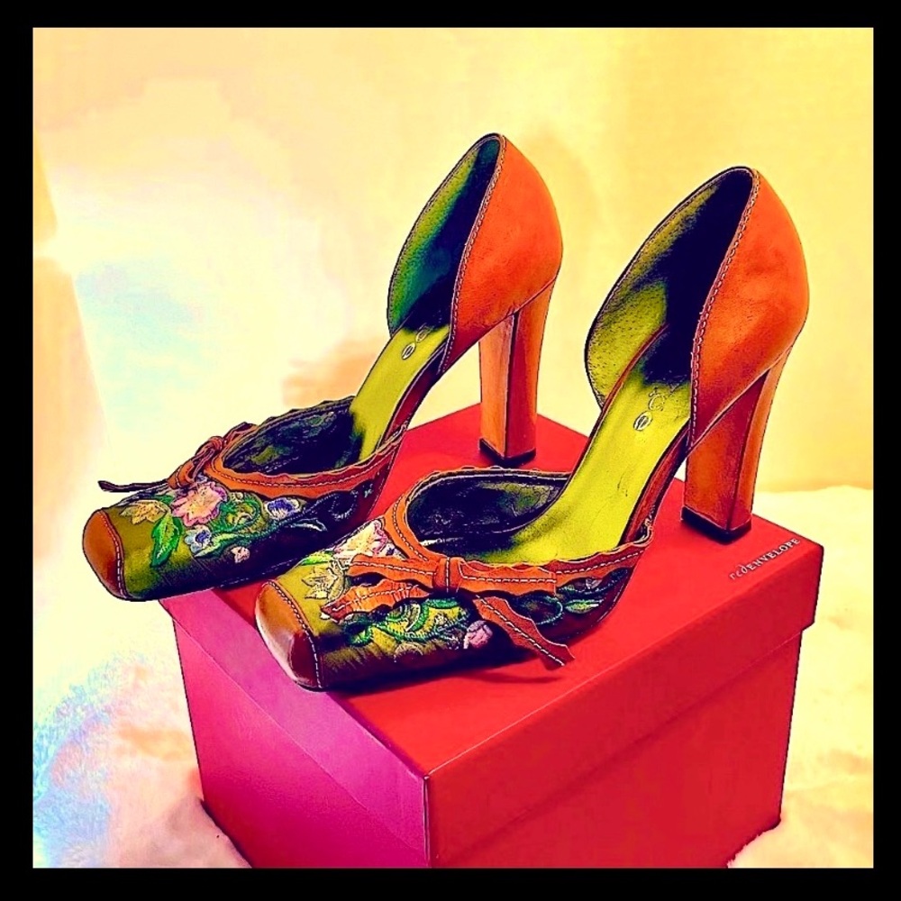 Lime Green Satin Brown Leather Hi Heels 5”  Lilac Floral Embroidery Sq.Toe 7 1/2 - Picture 3 of 14